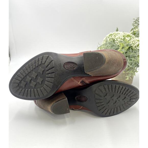 SOFT Boots Brown Red Leather Ankle Bootie Side Zip Western Harness Style 8.5W - Picture 7 of 12